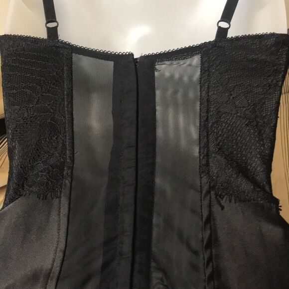Corset Style Black Top | Guess - Picture 6 of 9